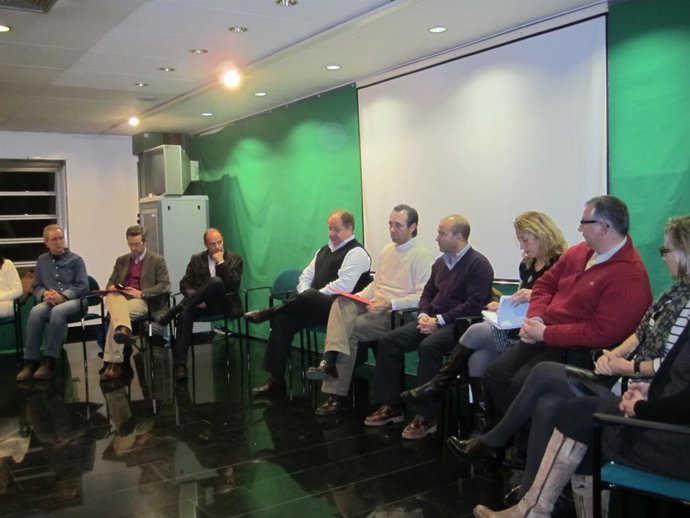 Reunión del presidente del PP en Baleares, José Ramón Bauzá, con comerciantes de