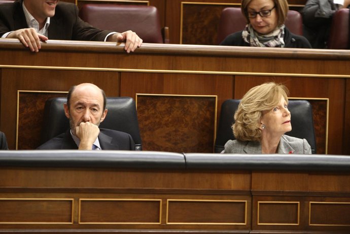 vicepresidenta segunda del Gobierno y ministra de Economía y Hacienda, Elena Sal