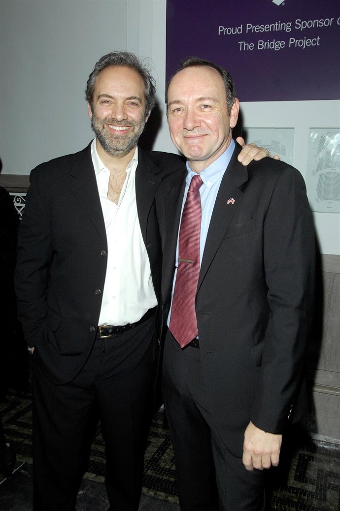 El director Sam Mendes y el actor Kevin Spacey