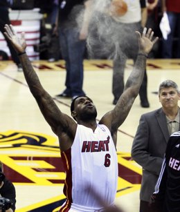 NBA/ LeBron James Miami Heat