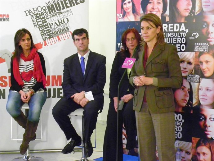 María Dolores de Cospedal