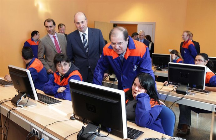 El presidente de la Junta, Juan Vicente Herrera