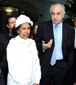 Blasco con las Damas de Blanco