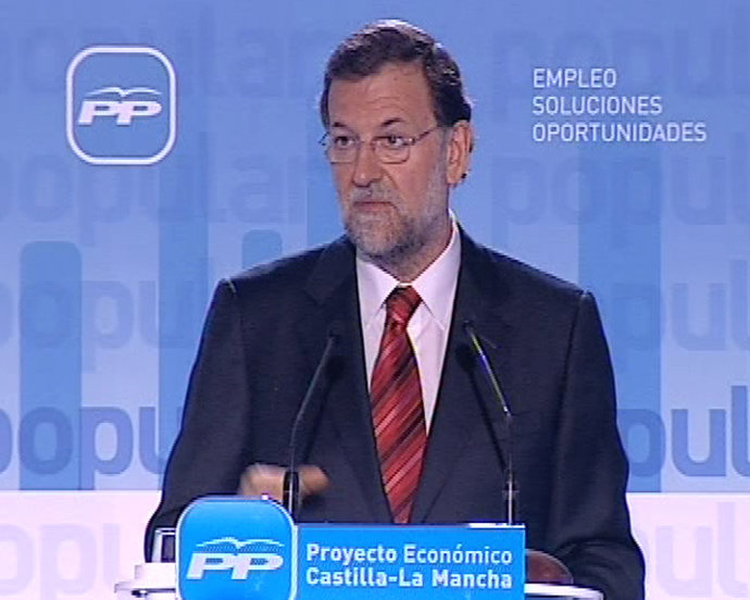 Rajoy dice que "Dios proveerá'