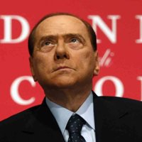 Berlusconi dice que no tiene "ningún sucesor" para presidir Italia