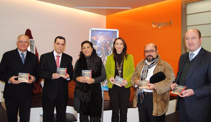 Cajasol Presenta La Programación Navideña 'Los Gozos De Diciembre 2010' Y Su Dis