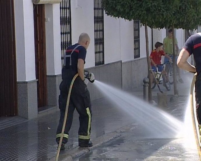 Imagen de archivo de tareas por lluvias en Córdoba