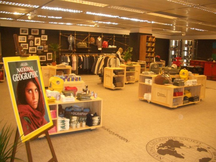 Primera Tienda De National Geographic En Palma