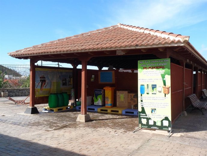 Nota De Prensa Y Foto, Campaña Recogida Juguetes Para Reciclar Tegueste, Martes 