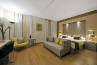 Los hoteles cántabros de 5 estrellas deberán tener las tecnologías de comunicación más avanzadas para clientes