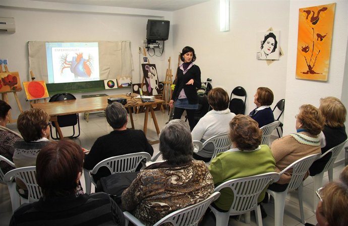 El CECOVA Y Sanidad Inician Una Campaña De Promoción De La Salud Para Mejorar La