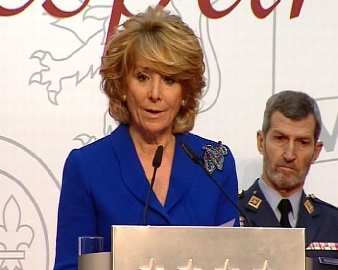 Esperanza Aguirre Dia Constitución