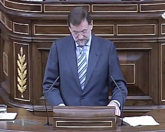 Rajoy responde a Zapatero por el estado de alarma