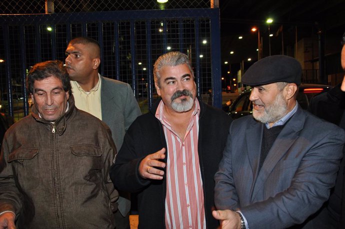 Yahya (en el centro) con los otros dirigentes del Comité de Liberación de Melill
