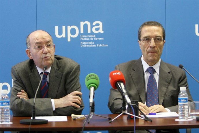 Alberto Pérez Calvo, a la izquierda, y Patricio Hernández, en la presentación de