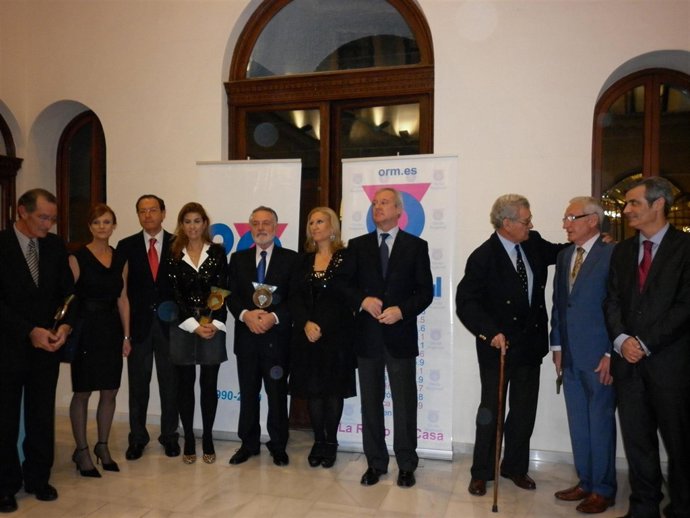 GALARDON DE ONDA REGIONAL PARA LA ASAMBLEA, EN REPRESENTACIÓN DE LA SOCIEDAD MUR