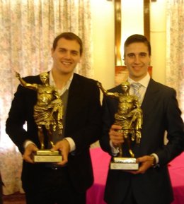 CIUTADANS|Albert Rivera Rep El Trofeu "Emperador César Augusto" Per La Seva Defe