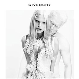 Un modelo albino en el nuevo anuncio de Givenchy