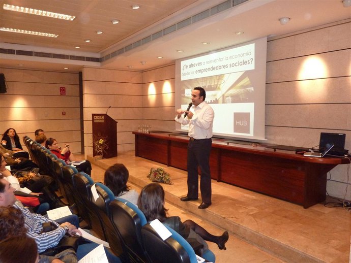 Ponencia de Lotfi El-Ghandouri