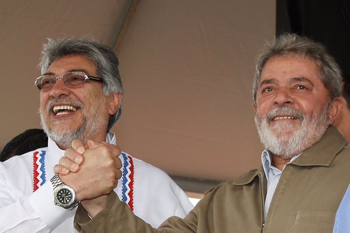 Los presidentes de Paraguay, Fernando Lugo; y de Brasil, Luiz Inácio Lula da Sil