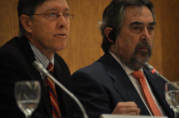 Vairavamoorthy y Belloch