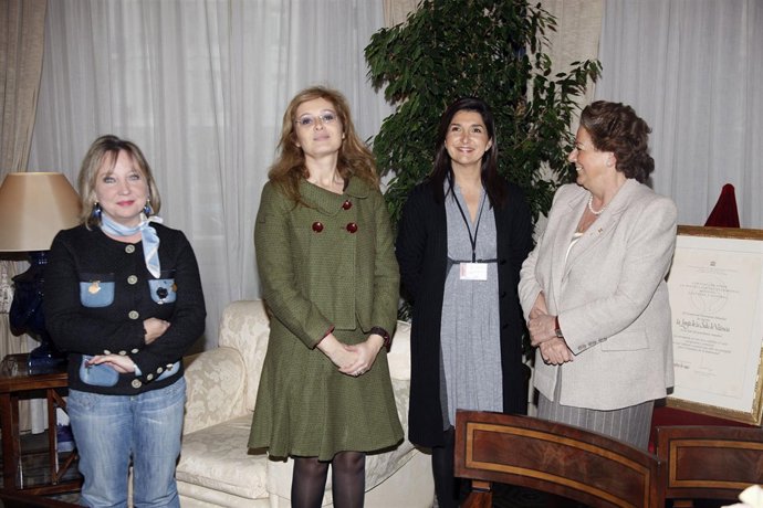 Barberá, Puchalt  y Cosme en la reunión 