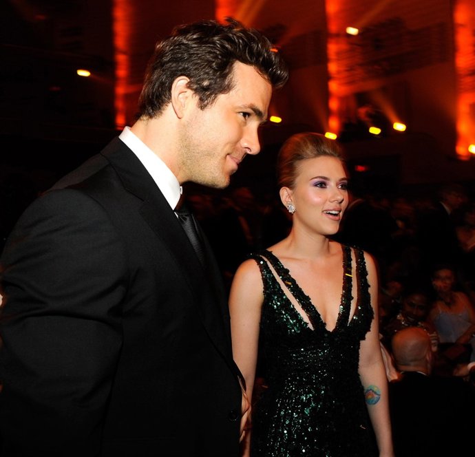 Scarlett Johansson y Ryan Reynolds