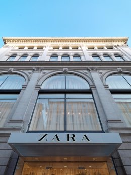 Tienda de Zara en la Vía del Corso (Roma)