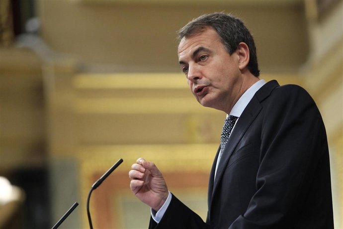 Zapatero en el Pleno del Congreso