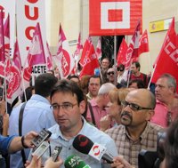 IU C-LM denuncia que el AVE es "un tren para ricos, inaccesible para la mayoría de la población"