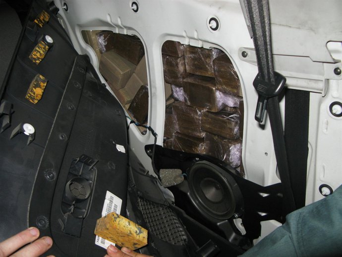 Droga en los paneles del vehículo