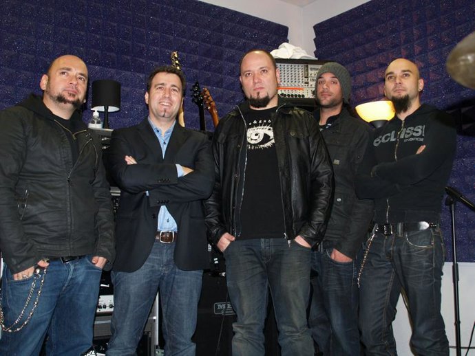 Sôber Colabora Con Rivas En Actividades Musicales Con Jóvenes De La Localidad