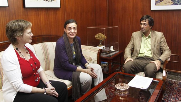 NP Cabildo Lanzarote: El Cabildo Y El IGME Realizarán Un Mapa De Riesgos Volcáni