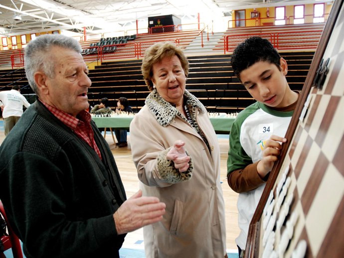 Nota De Prensa Primer Torneo Intergeneracional De Ajedrez