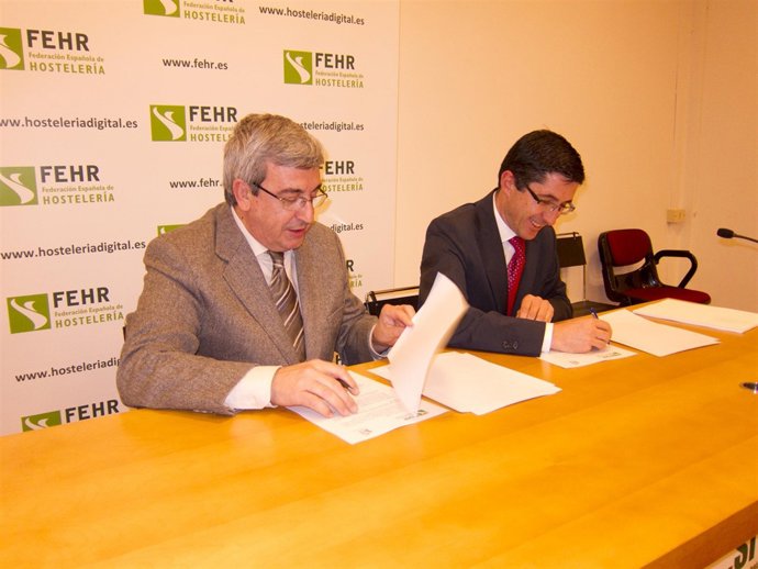 Firma del convenio.