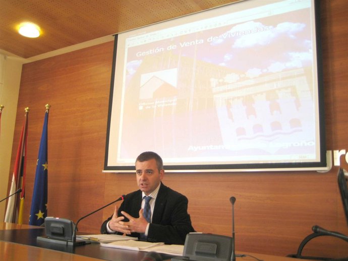 El concejal José Luis Prado, en la rueda de prensa