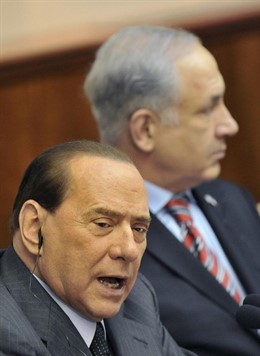 Silvio Berlusconi y Netanyahu 