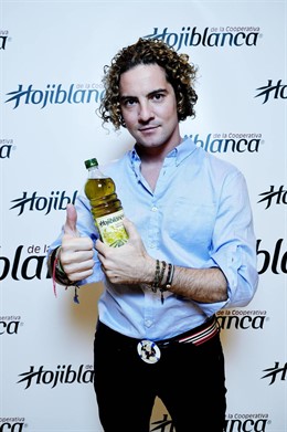 David Bisbal, durante la presentación del acuerdo