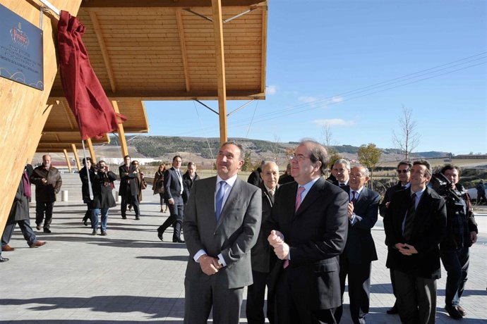 Inauguración bodega Protos