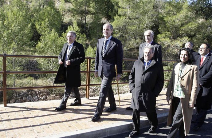 Giner, Camps, Blasco, Rus y Such en un acto en Vallada.