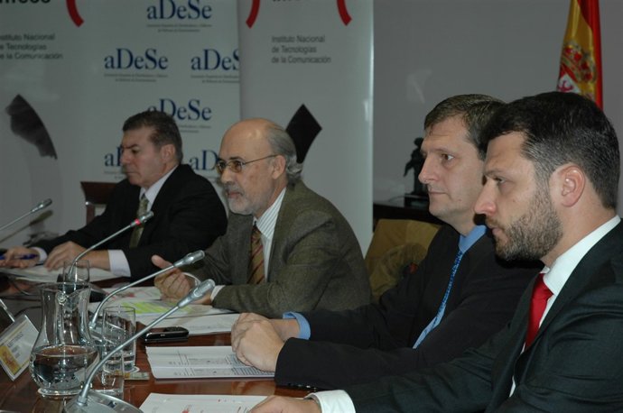 miembros de INTECO y ADESE