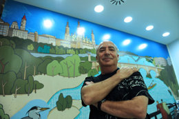 El poeta aragonés Ángel Guinda