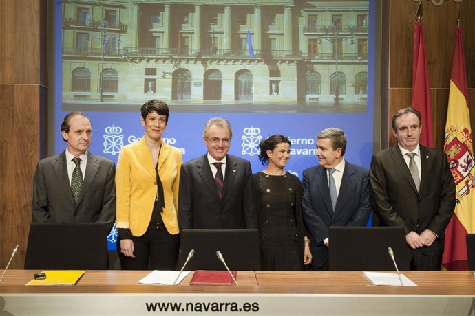 Las instituciones navarras firman el segundo acuerdo para la prevención y atenci
