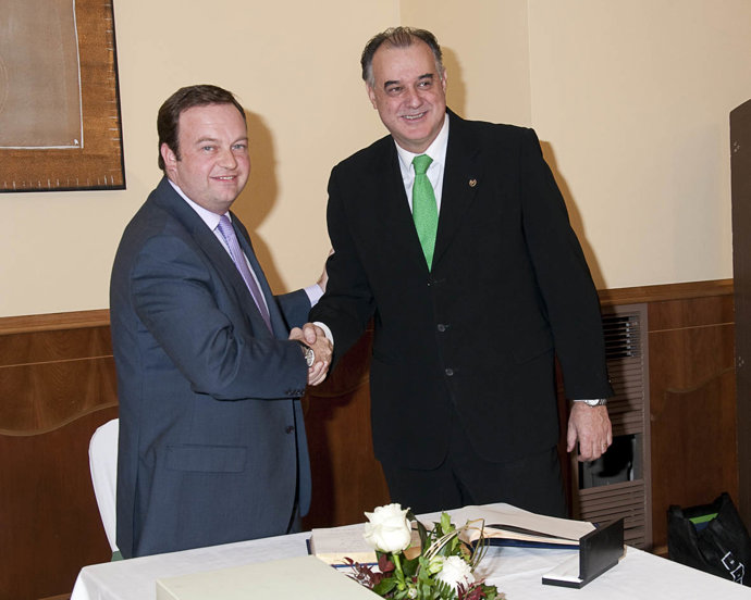 Jesús Huertas y Luis Suárez