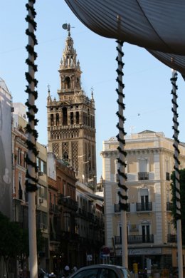 El centro afronta una nueva regulación del tráfico.