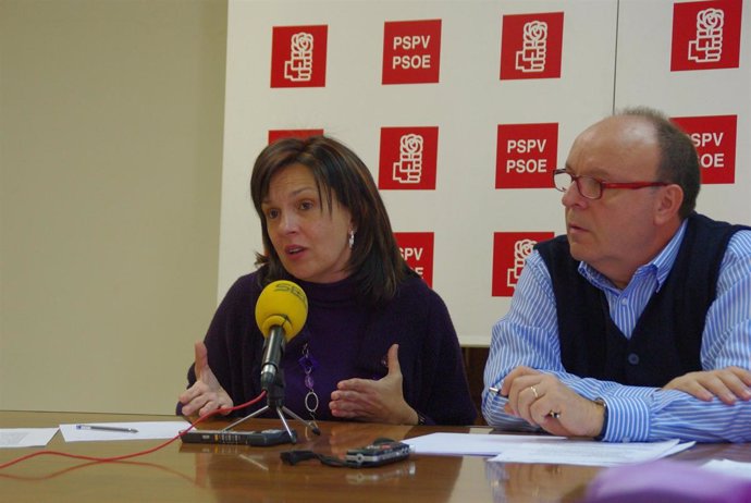 Martínez y Ruiz durante la rueda de prensa