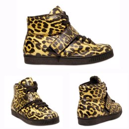 Zapatillas de leopardo de Givenchy