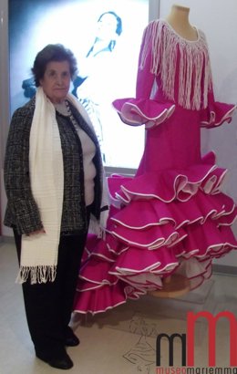 Museo Mariemma Y Tomasa Benito Participan En El Concurso De Vestidos De Papel De