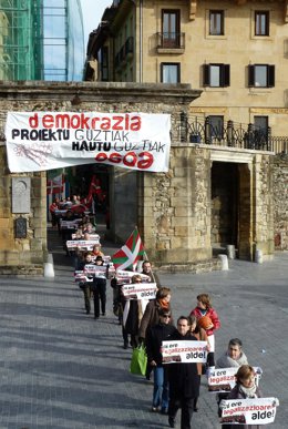 Cadena humana en San Sebastián.