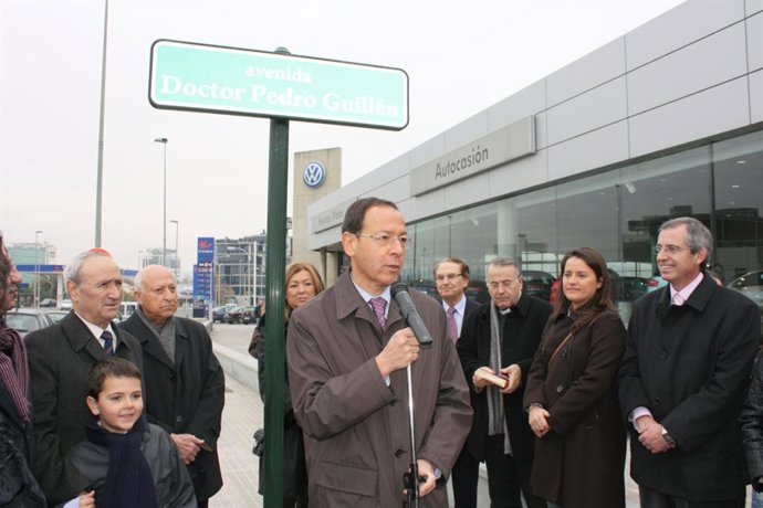 Momento de la inauguración de la avenida